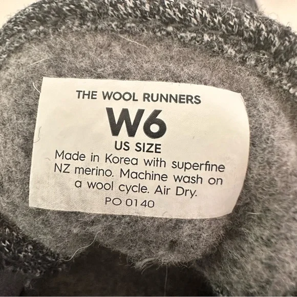 Allbirds The Wool Runners Sneakers - Picture 9 of 11